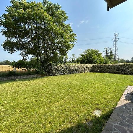 Appartamento Mimosa - Immobili E Soluzioni Rent Brembate Dış mekan fotoğraf